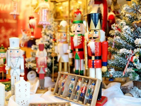 Glenmore Park Night Market (Christmas edition)