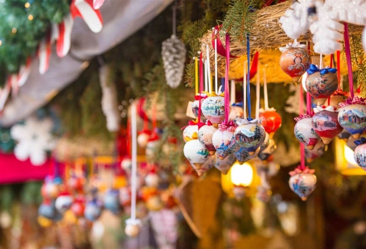 A Handmade Christmas Festival